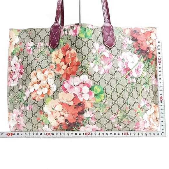 Gucci Blooms Reversible Tote - Picture 2 of 9